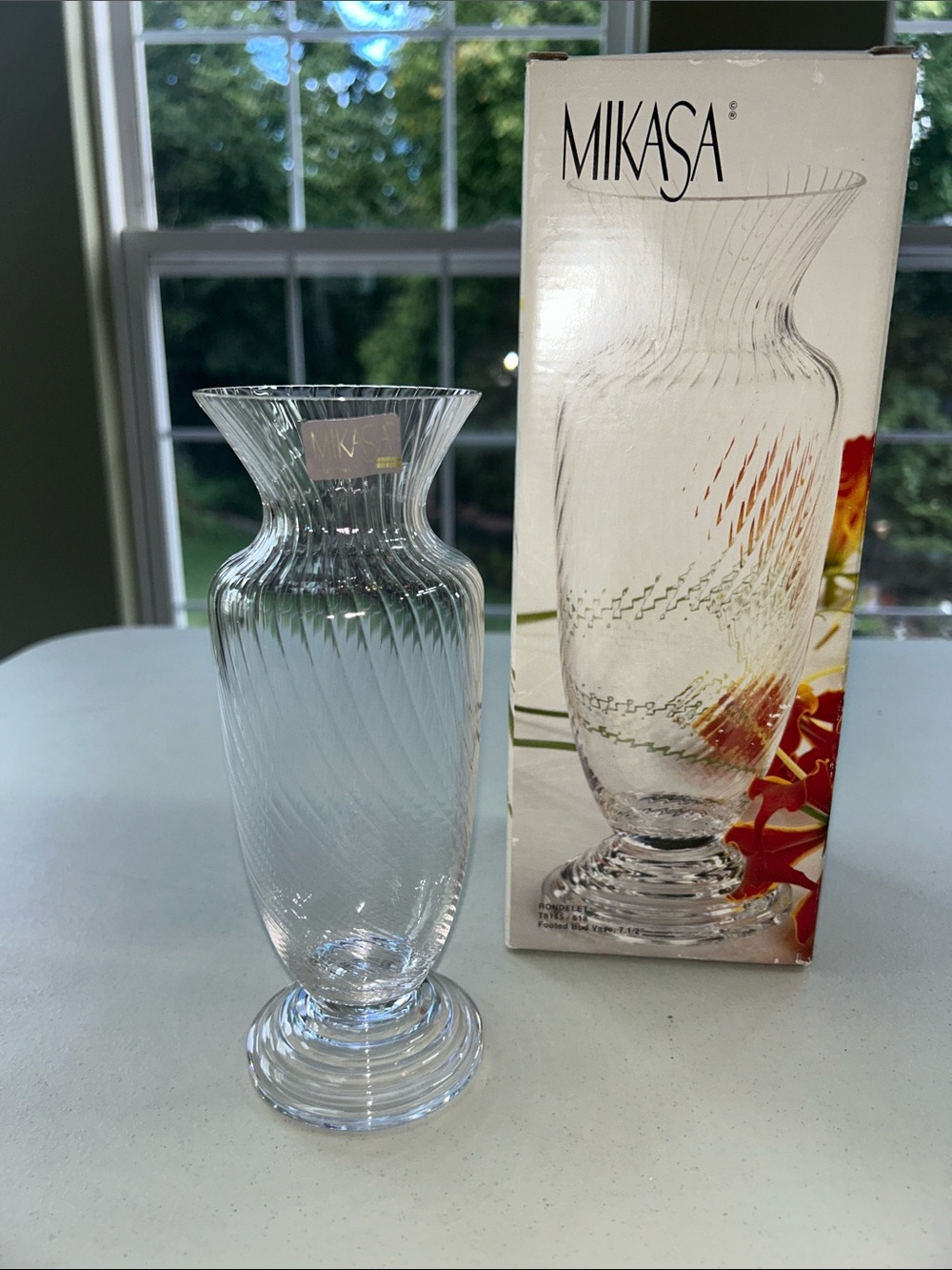 NIB Vintage Mikasa Rondelet Clear Twisted Glass Bud Vase - Elegant Spiral Design